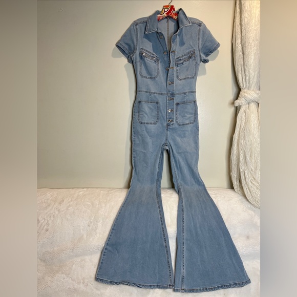 Free People Hearts Beat coverall Denim Fitted Jumpsuit in sunbath blue - Picture 6 of 9